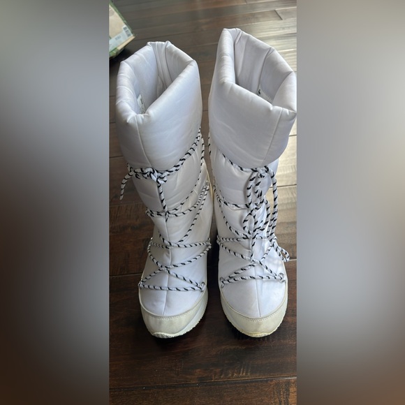 Lacoste winter shoes size 6 warm - Picture 2 of 6